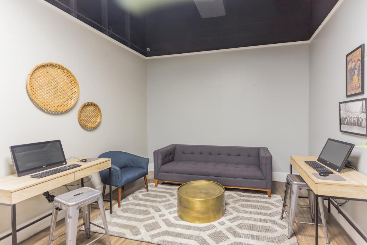 Studio In The Heart Of Memphisアパートメント エクステリア 写真